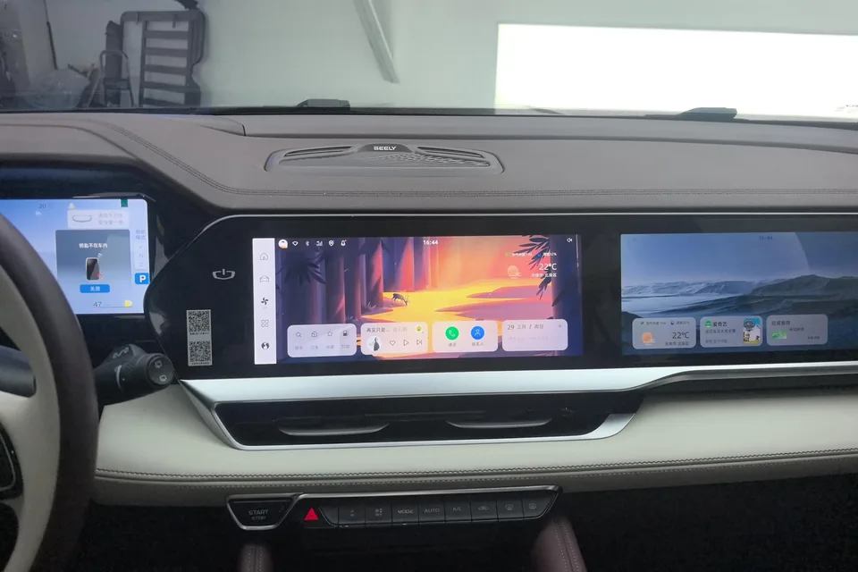 Geely Monjaro 2.0TD DCT EVO 2WD Premium Edition 2022 — миниатюра 3