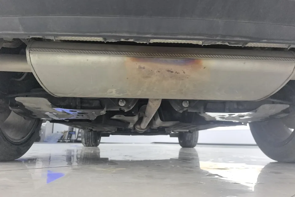 Geely Monjaro 2.0TD DCT EVO 2WD Premium Edition 2022 — миниатюра 4