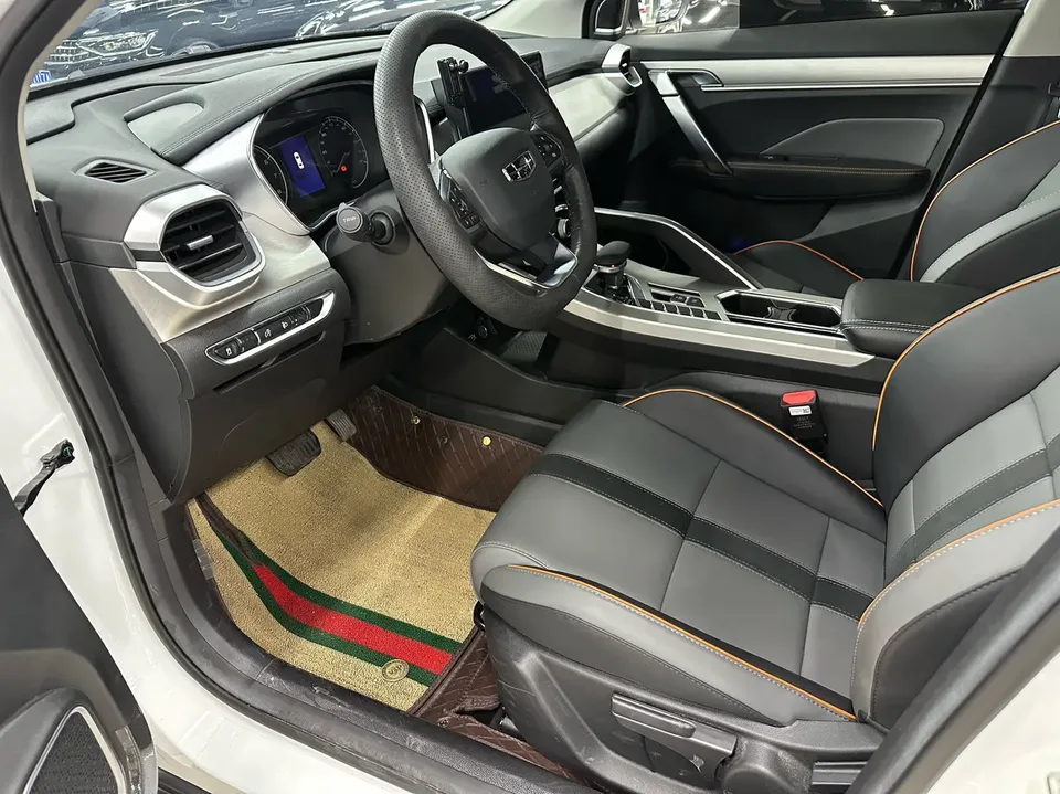 Geely Coolray SX11 Binyue 2024 1.5T DCT Longteng Edition 2025 — thumbnail 5