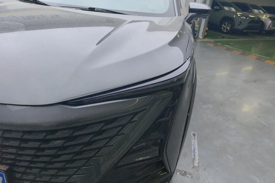 Changan UNI-T Second Generation 1.5T Premium Edition 2023 — миниатюра 4