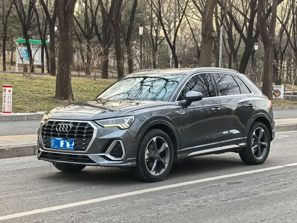 Audi Q3 2022