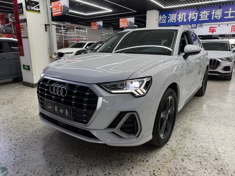 Audi Q3 2022