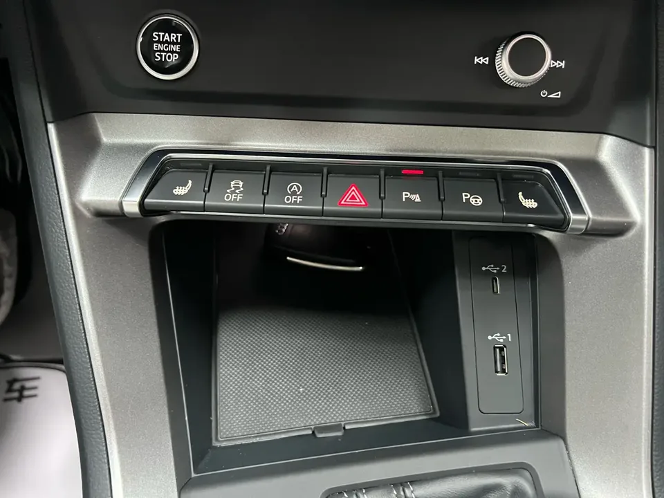 Audi Q3 Audi Q3 2022 35 TFSI Stylish Dynamic 2022 — thumbnail 5