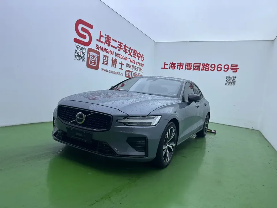Volvo S60 2022