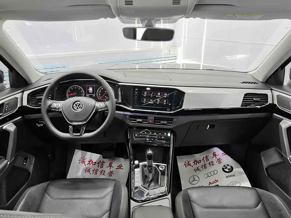 Volkswagen Tayron Tanyue 2022 280TSI 2WD Luxury Smart Edition 2022 — миниатюра 4