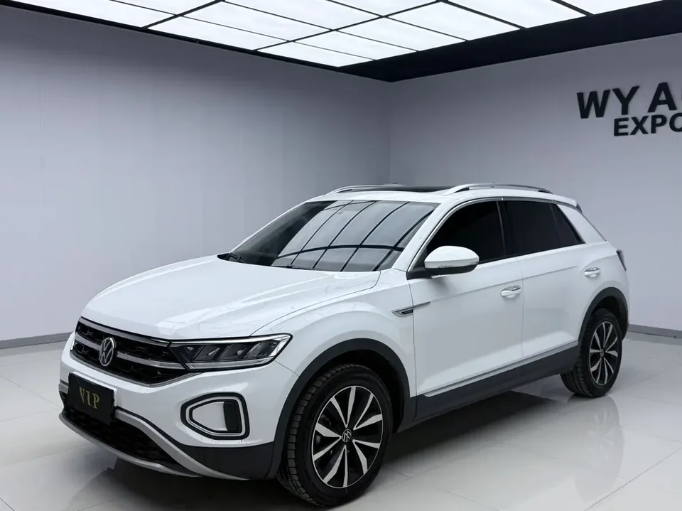 Volkswagen T-Roc 280TSI DSG Time Edition 2023 — фото 1, купить с доставкой в Москву