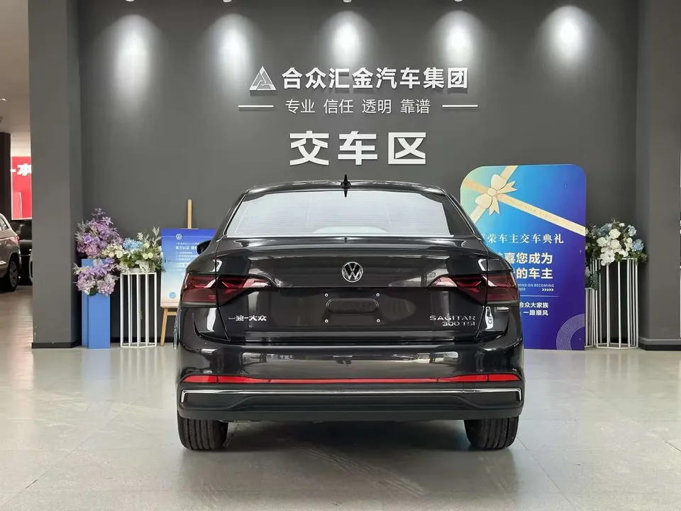 Volkswagen Sagitar Sagitar facelift 300TSI DSG Beyond Edition 2025 — миниатюра 2