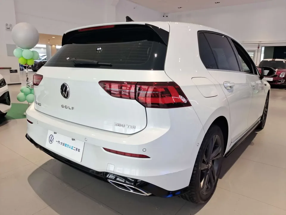 Volkswagen Golf golf 2023 280TSI DSG R-Line Lite 2024 — thumbnail 2