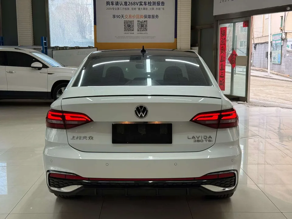 Volkswagen Lavida Lavida 2023 280TSI DSG Starry Sky Edition 2023 — миниатюра 2