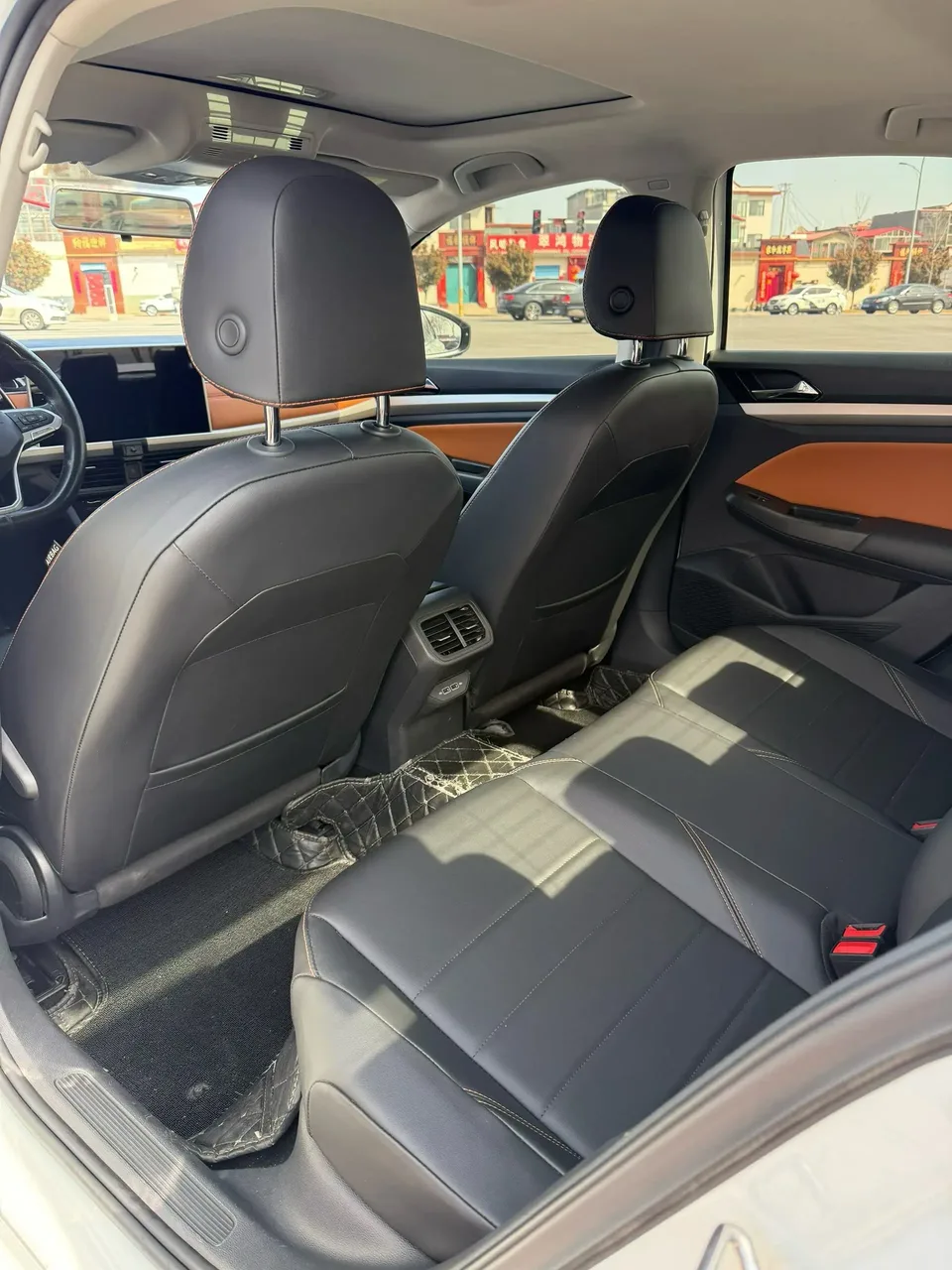 Volkswagen Bora Bora 2023 200TSI DSG Smart Edition 2022 — миниатюра 3