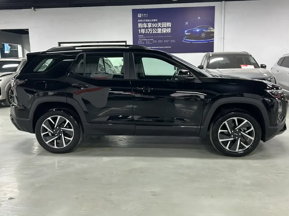 Chevrolet Equinox Plus 1.5T 102km RS Ultimate Edition 2026 — миниатюра 3