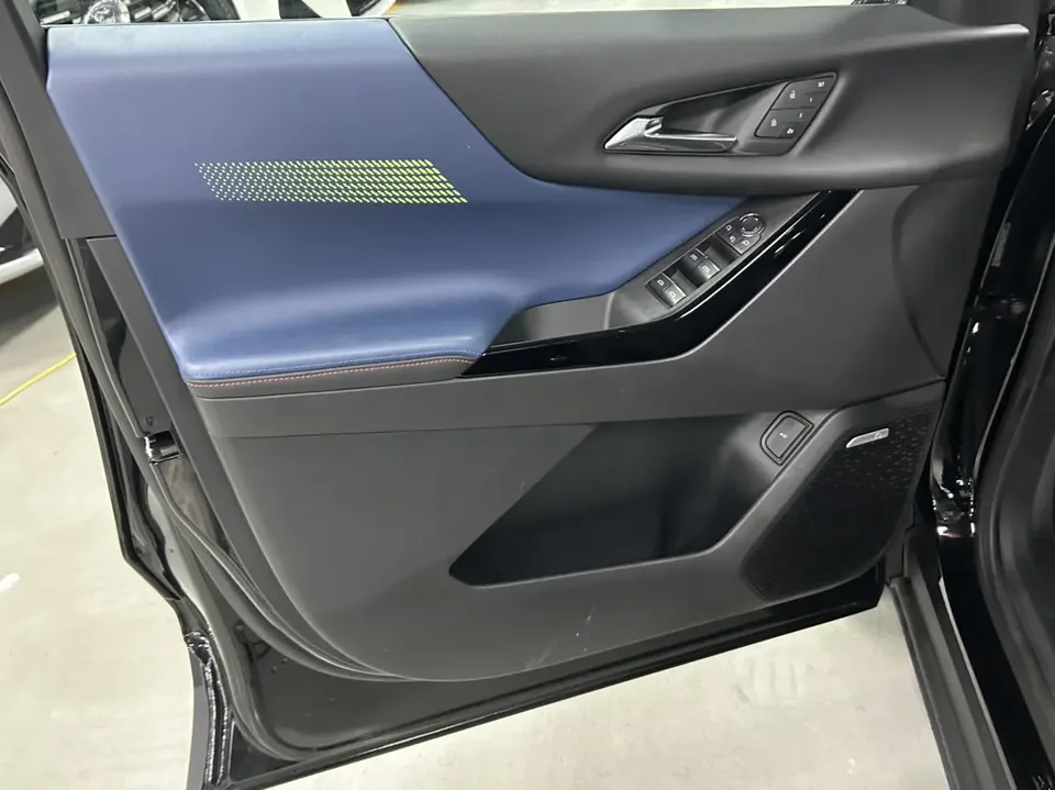 Chevrolet Equinox Plus 1.5T 102km RS Ultimate Edition 2026 — миниатюра 4