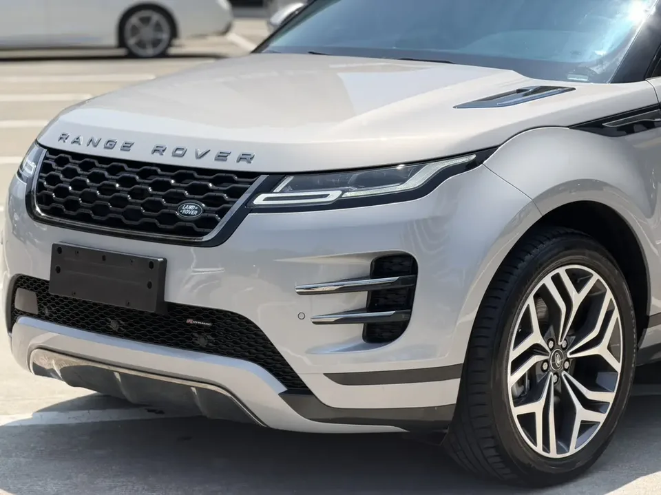 Land Rover Range Rover Evoque facelift Evoque L 249PS R-Dynamic Deluxe Edition 2023 — миниатюра 3