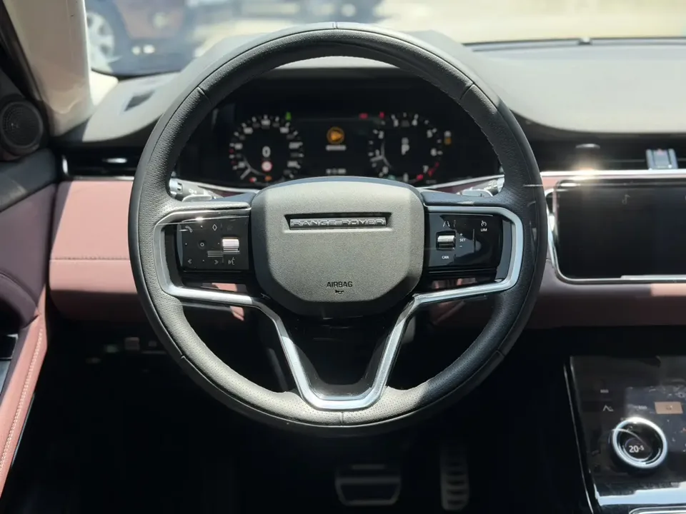 Land Rover Range Rover Evoque facelift Evoque L 249PS R-Dynamic Deluxe Edition 2023 — миниатюра 4