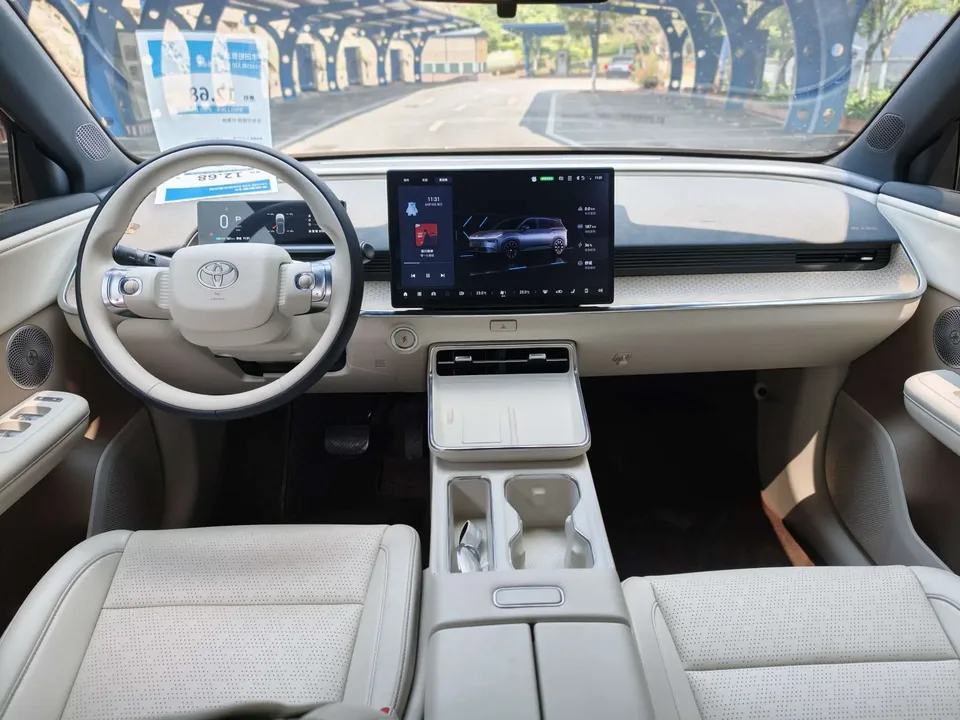 Toyota Bozhi 3X 520 Pro LiDAR Edition 2025 — миниатюра 3