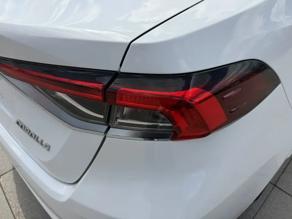 Toyota Corolla 1.5L CVT Pioneer Edition 2022 — миниатюра 3
