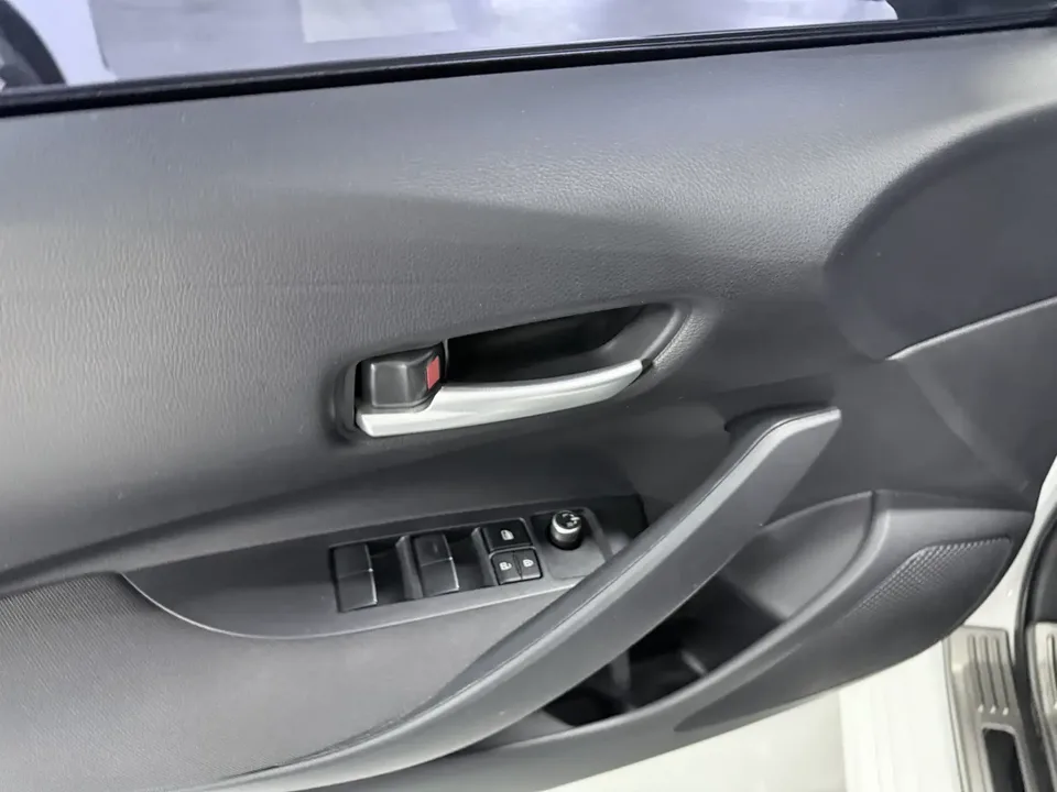 Toyota Corolla 1.2T S-CVT Elite Edition 2025 — миниатюра 5