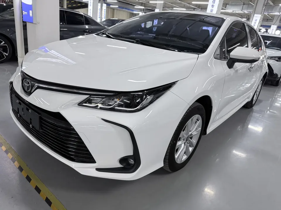 Toyota Corolla 1.2T S-CVT Elite Edition 2025 — фото 1, купить с доставкой в Москву