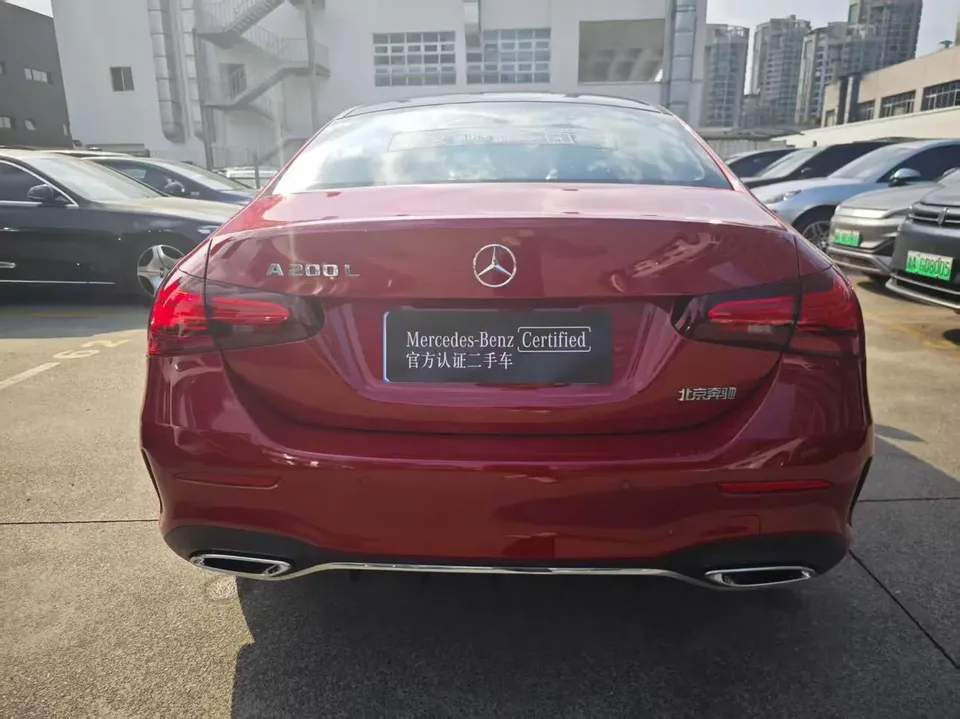 Mercedes-Benz Mercedes Benz A Class Mercedes-Benz A-Class 2023 A 200 L Sports Sedan Fashion Edition 2023 — миниатюра 2