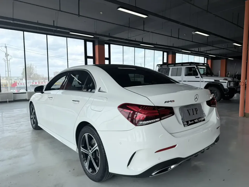Mercedes-Benz Mercedes Benz A Class Mercedes-Benz A-Class 2022 facelift A 200 L sports sedan fashion version 2022 — миниатюра 4