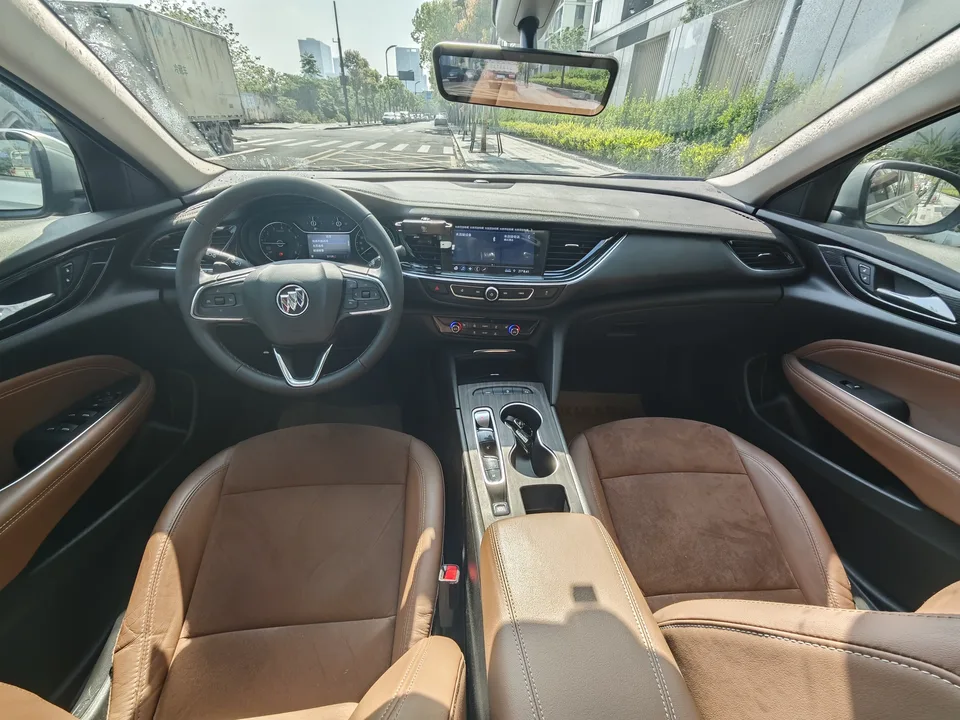 Buick Majesty Regal 2023 552T Smart Edition 2023 — миниатюра 4