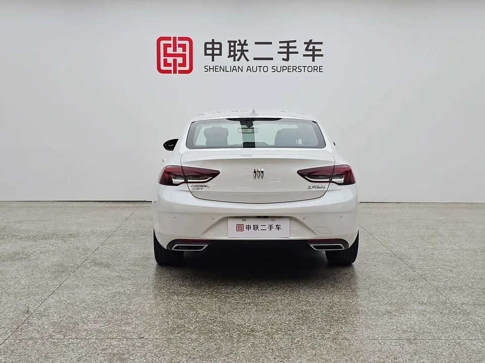 Buick Majesty Regal 2024 25T Super Edition 2024 — миниатюра 2