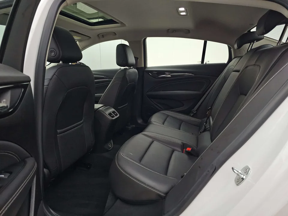 Buick Majesty Regal 2024 25T Super Edition 2024 — миниатюра 4