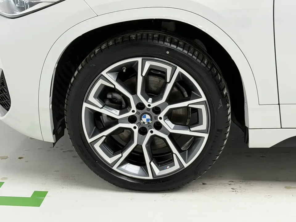 BMW X2 sDrive25i Night Edition 2023 — миниатюра 2