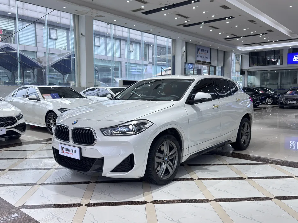 BMW X2 sDrive25i M Sport Package 2022 — миниатюра 3