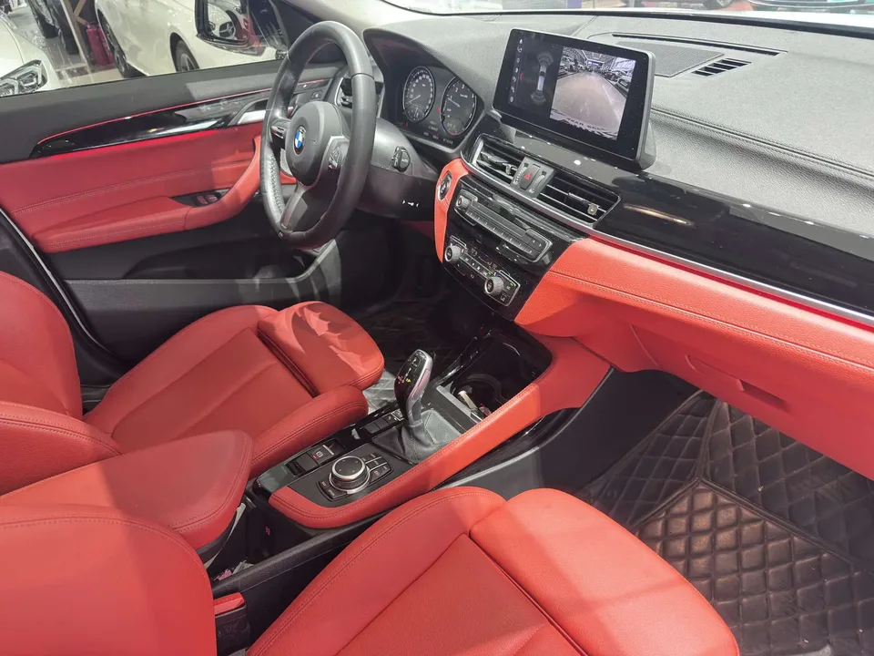 BMW X2 sDrive25i M Sport Package 2022 — миниатюра 4