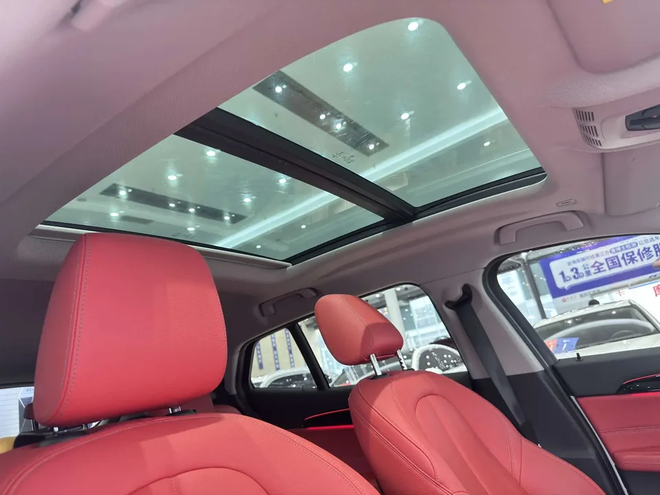 BMW X2 sDrive25i M Sport Package 2022 — миниатюра 5