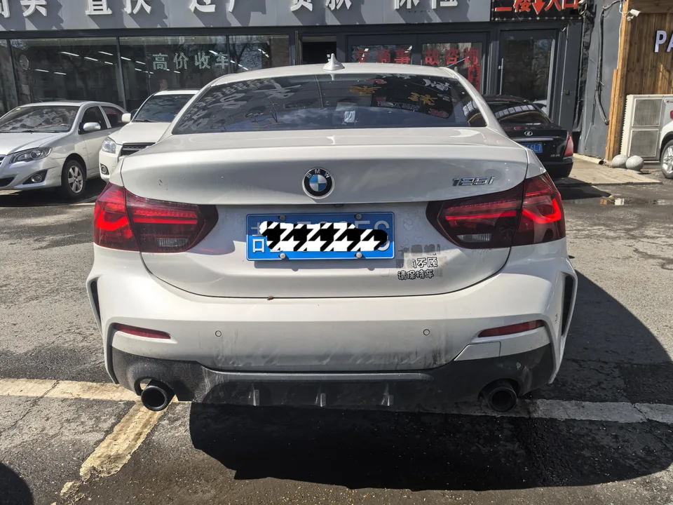 BMW 1 Series BMW 1 Series 2023 125i M Sport Night Edition 2023 — миниатюра 4