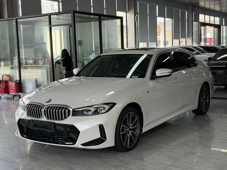 BMW 3 Series 2023