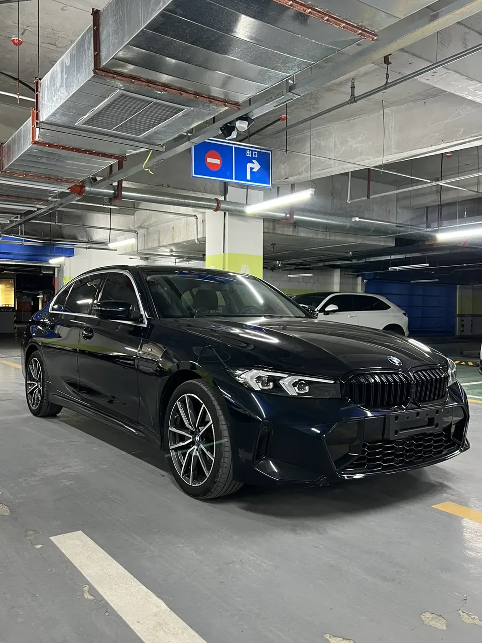 BMW 3 Series 2023