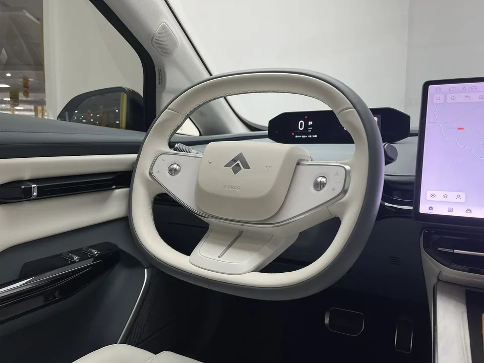 GAC Trumpchi Haobo Haopin GT 560 rear-wheel drive technology version ternary lithium 2024 — миниатюра 3