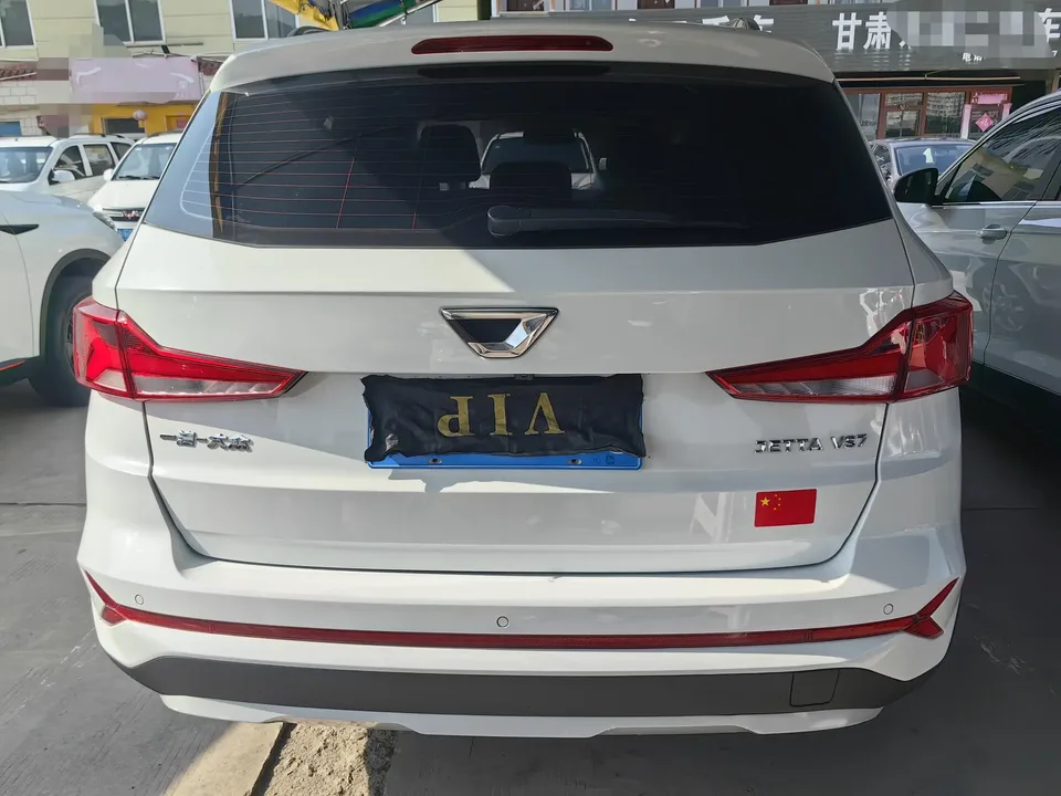 Jetta VS7 280TSI Automatic Honor Edition 2023 — миниатюра 2