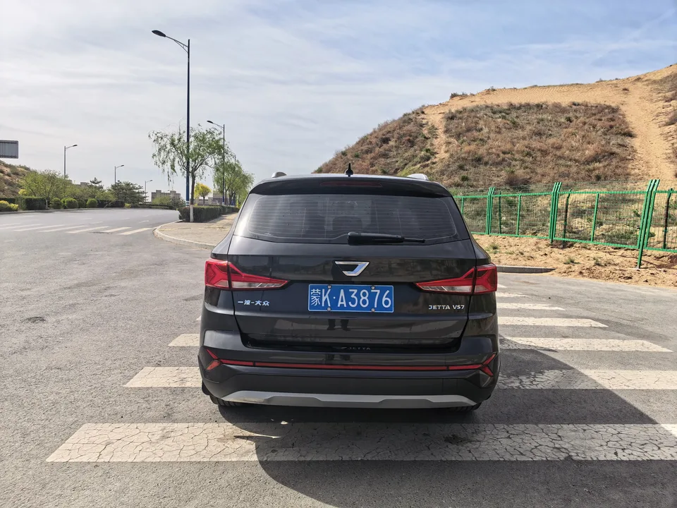 Jetta VS7 280TSI Automatic Enjoy Edition 2023 — миниатюра 2