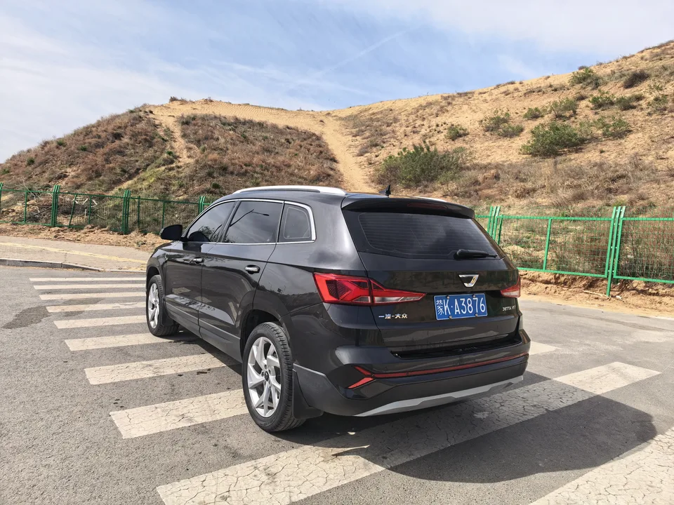 Jetta VS7 280TSI Automatic Enjoy Edition 2023 — миниатюра 4