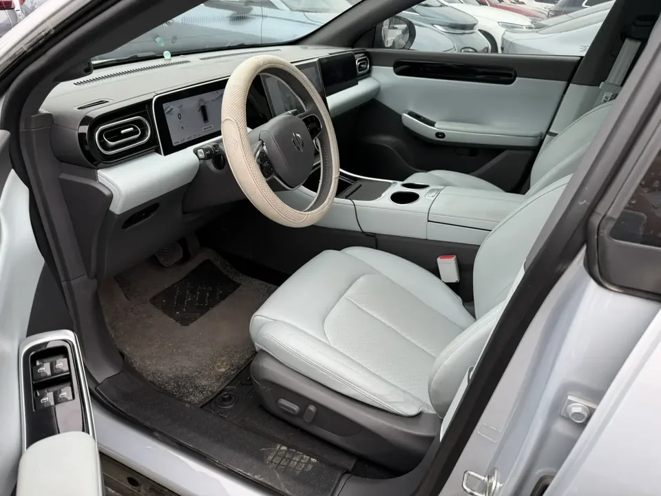 Leapmotor Zero running C01 Extended Range 216 Comfort Edition 2024 — миниатюра 3