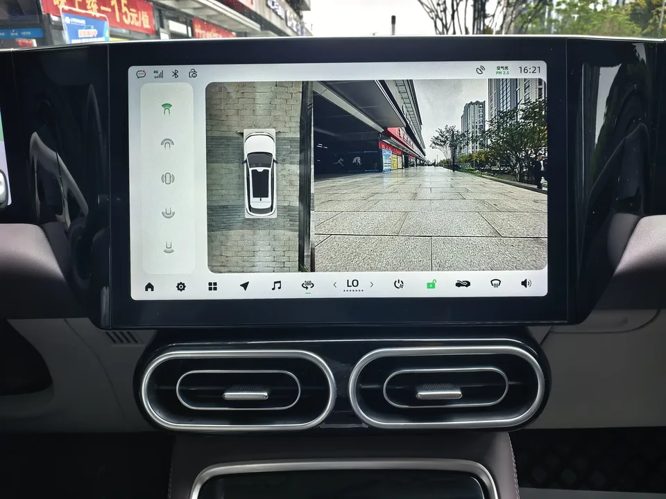 Leapmotor Zero running C11 Zero running C11 2023 Extended Range 180 Comfort Edition 2023 — миниатюра 5
