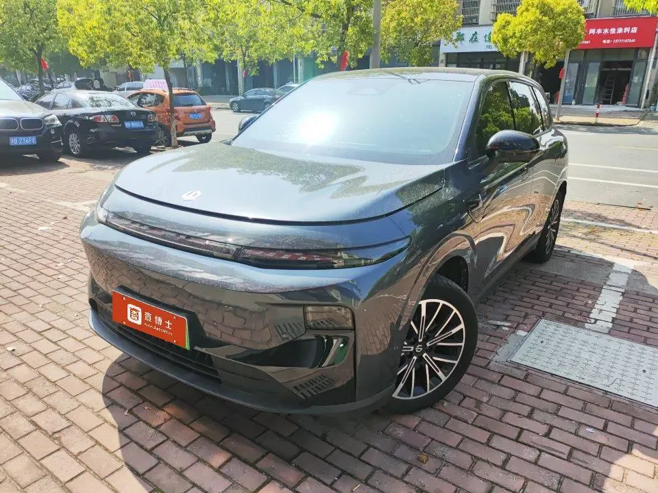 Leapmotor B10 2025