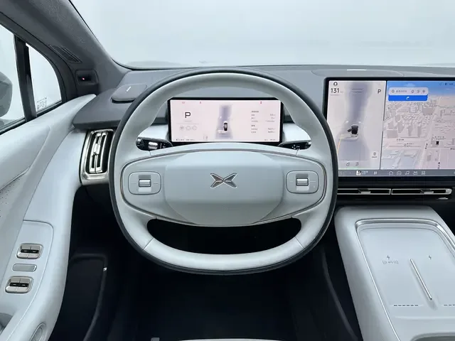 XPeng P7+ long-range Max 2025 — миниатюра 4