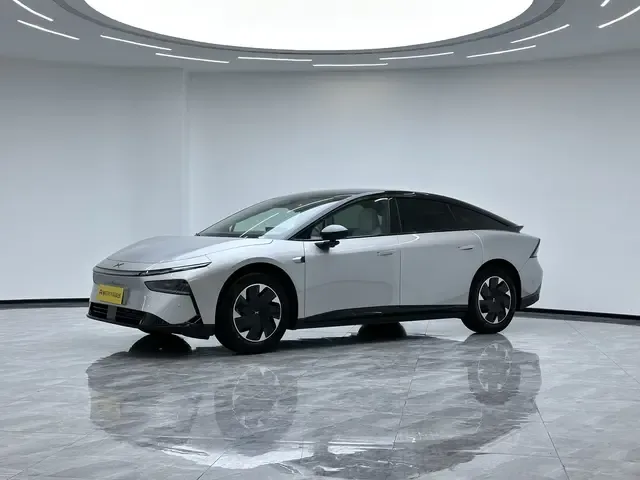 XPeng P7+ 2025