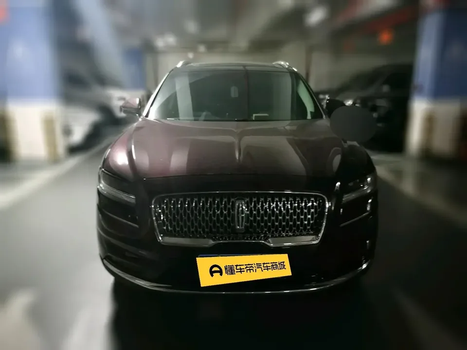 Lincoln Navigator 2.0T 4WD Premium Edition 2022 — миниатюра 2