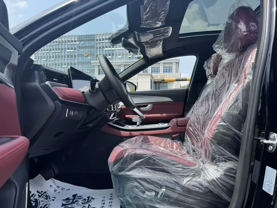 Jetour Jietu X70 PLUS Champion Edition 1.5T DCT Champion PRO 5 Seaters 2026 — миниатюра 5