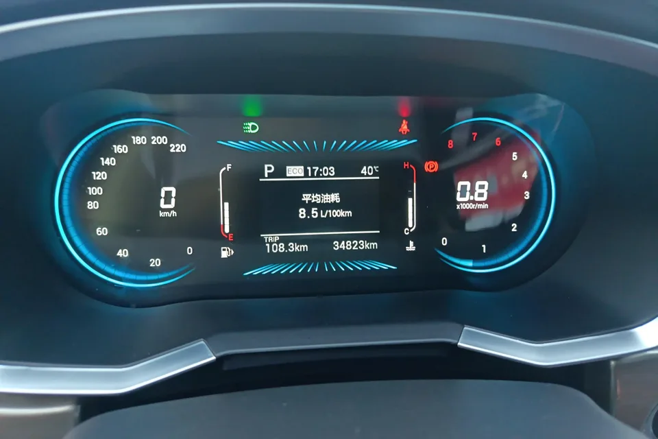 Jetour Jietu X70 1.5T DCT Beyond PRO 5 Seaters 2023 — миниатюра 4