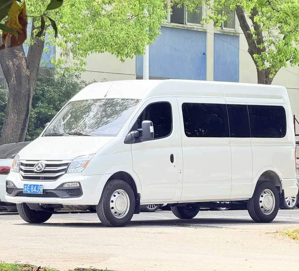 Datong Xintu V80 Facelift Value Edition 2.0T Manual Aoyuntong Long Wheelbase Mid-Top 127HP 6-9 Seats 2026 — фото 1, купить с доставкой в Москву