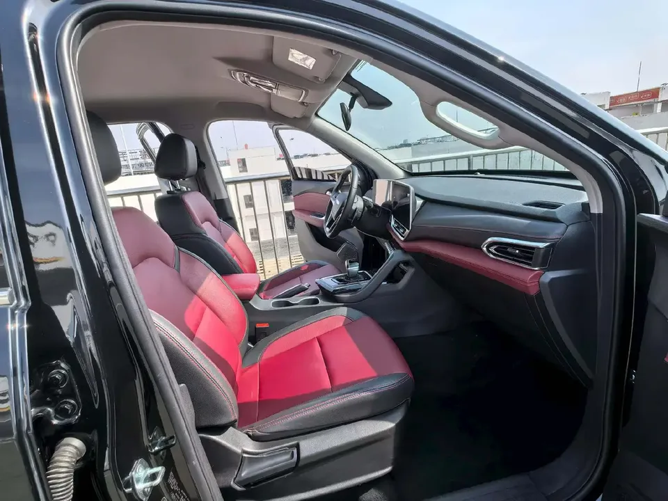 Datong Interstellar Star R 2.0T automatic gasoline two-wheel drive luxury version long box 2025 — миниатюра 3