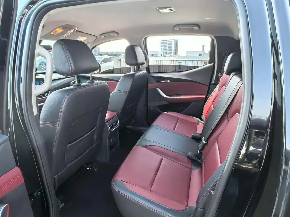 Datong Interstellar Star R 2.0T automatic gasoline two-wheel drive luxury version long box 2025 — миниатюра 5