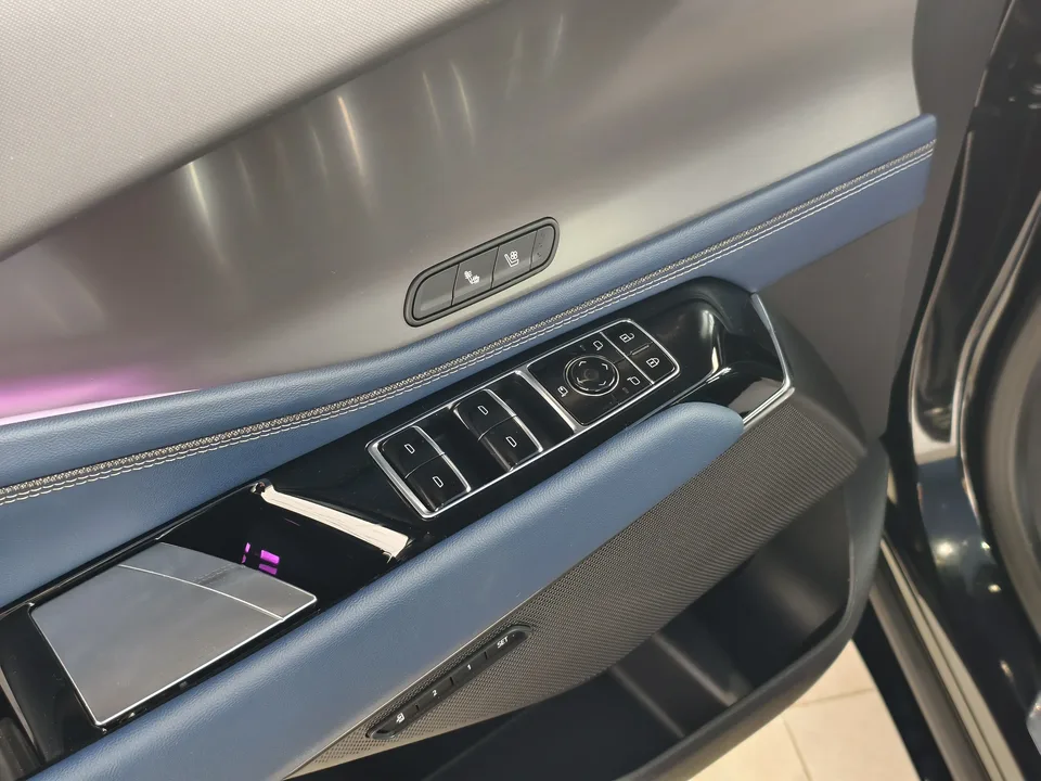 Cadillac GT4 25T Luxury Edition 2025 — миниатюра 4